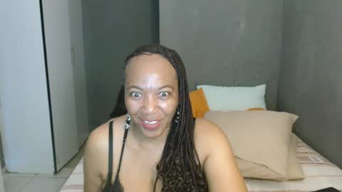 hotlilya online show from June 12, 8:24 am