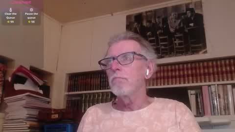 hotlux_54 online show from May 29, 9:57 pm