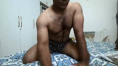 Snapshot of hotm_on_cam chatting on February 23, 3:59 am hotm_on_cam online show from February 23, 3:59 am