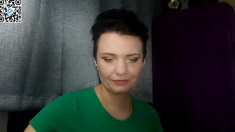 hotmamaqueen234 online show from May 6, 8:25 pm