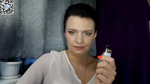 hotmamaqueen234 online show from May 11, 4:04 pm