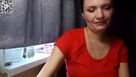 hotmamaqueen234 online show from May 15, 3:08 pm