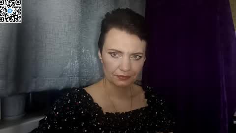 hotmamaqueen234 online show from May 16, 8:07 pm