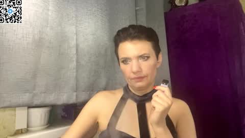hotmamaqueen234 online show from May 30, 8:06 pm