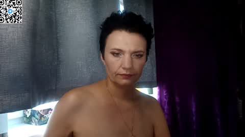hotmamaqueen234 online show from June 24, 12:04 pm