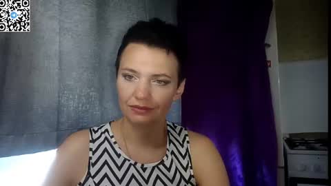 hotmamaqueen234 online show from July 2, 10:32 am