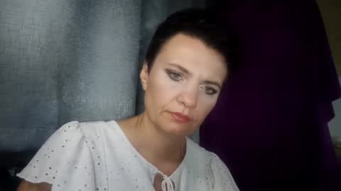 hotmamaqueen234 online show from July 24, 7:34 pm