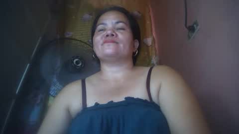 Snapshot of hotmatureladyxxx chatting on March 7, 6:21 am hotmatureladyxxx online show from March 7, 6:21 am