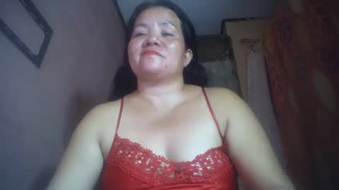 Snapshot of hotmatureladyxxx chatting on May 31, 12:23 pm hotmatureladyxxx online show from May 31, 12:23 pm