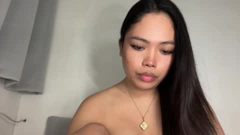 Eva online show from March 1, 5:04 pm