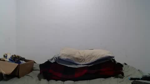 Snapshot of hotmodel1984 chatting on June 13, 3:15 am hotmodel1984 online show from June 13, 3:15 am