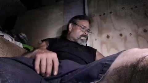 hotnriv13 online show from April 7, 5:08 am