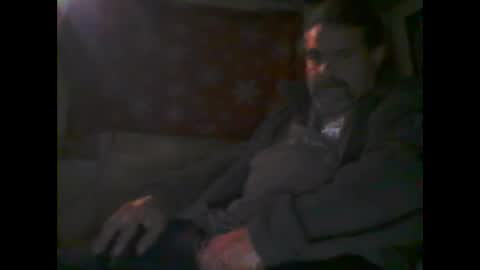 Snapshot of hotnriv13 chatting on May 6, 12:43 pm hotnriv13 online show from May 6, 12:43 pm