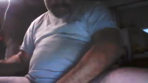 Snapshot of hotnriv13 chatting on May 8, 8:41 am hotnriv13 online show from May 8, 8:41 am