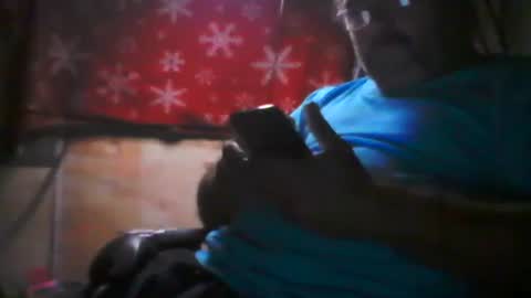 Snapshot of hotnriv13 chatting on May 9, 9:14 am hotnriv13 online show from May 9, 9:14 am