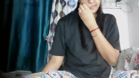 Snapshot of hotnsweetindian chatting on April 3, 12:03 pm lola online show from April 3, 12:03 pm