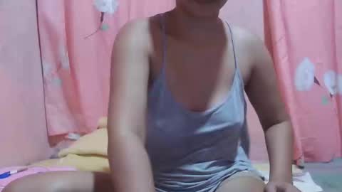 hotpink4u04 online show from December 10, 8:51 am