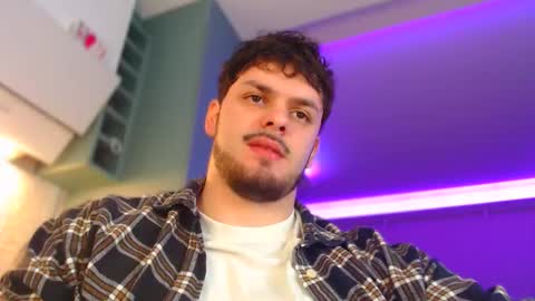 Snapshot of hotpolishsausage chatting on October 1, 3:01 am Jason online show from October 1, 3:01 am