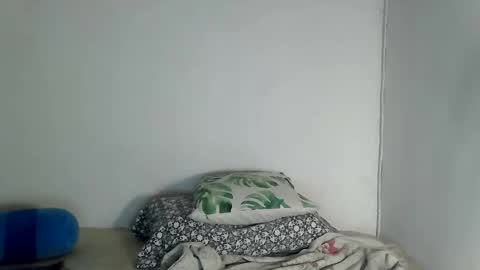 hotpreciousxxx online show from February 10, 2:37 am