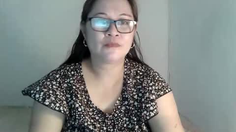 hotpreciousxxx online show from February 16, 1:46 am