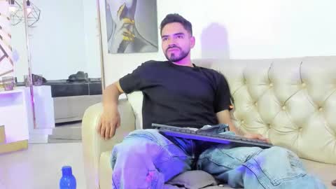 hotpulse vc online show from March 14, 1:05 pm