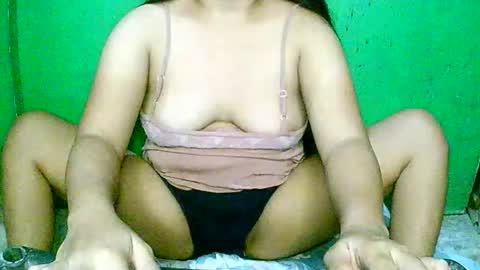 hotpussy_lipsxx69 online show from January 9, 1:14 pm