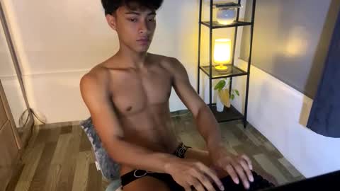 marky online show from April 15, 6:42 am