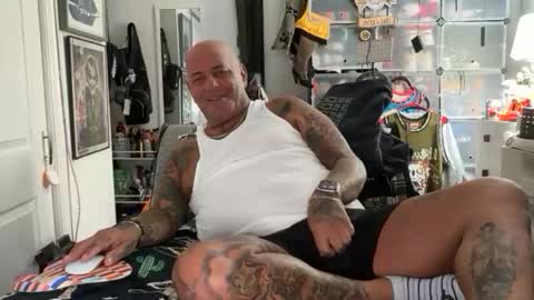 hotstuff775616 online show from October 25, 4:20 am