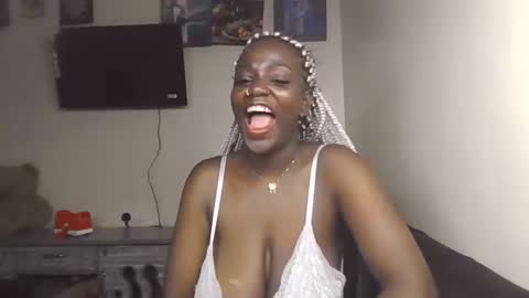 Snapshot of hott_amalia chatting on January 13, 9:09 pm Amalia online show from January 13, 9:09 pm