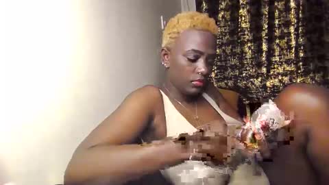 Snapshot of hott_amalia chatting on February 1, 1:20 pm Amalia online show from February 1, 1:20 pm