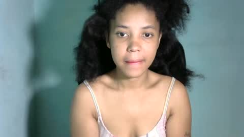 Snapshot of hott_beauty chatting on July 26, 5:04 am MULAN online show from July 26, 5:04 am