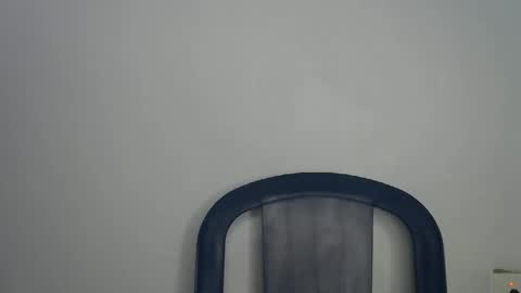 Snapshot of hottie_baddie14 chatting on April 20, 12:19 pm hottie baddie14 online show from April 20, 12:19 pm