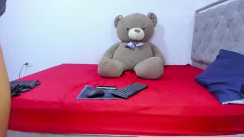 Tavo and lucy online show from June 20, 7:55 am
