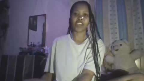 hottiecreamys cam online show from October 14, 8:59 am