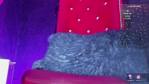 Snapshot of hottie_cristal chatting on May 26, 4:25 pm Marjorie online show from May 26, 4:25 pm