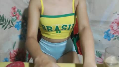 Snapshot of hottie_horny_exoticpussyx chatting on October 22, 11:15 pm hottie_horny_exoticpussyx online show from October 22, 11:15 pm