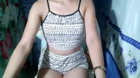 hottie_horny_exoticpussyx online show from February 11, 11:32 pm