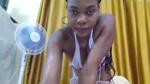 hottie_mammy online show from January 17, 12:43 pm