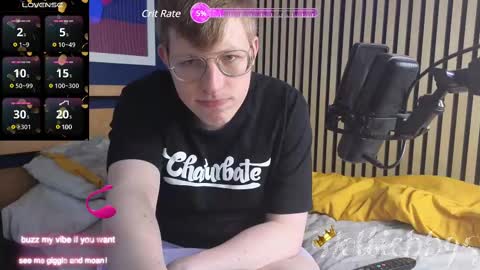 Snapshot of hottiebb95 chatting on February 12, 12:55 pm Roberts stones online show from February 12, 12:55 pm