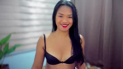 Snapshot of hottieelijah760282 chatting on September 18, 12:40 pm Maxine online show from September 18, 12:40 pm