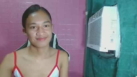 Snapshot of hottiest_luna chatting on May 28, 5:10 pm hottiest_luna online show from May 28, 5:10 pm