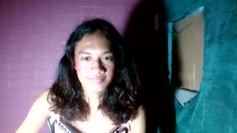Snapshot of hottiest_luna chatting on June 7, 9:29 pm hottiest_luna online show from June 7, 9:29 pm