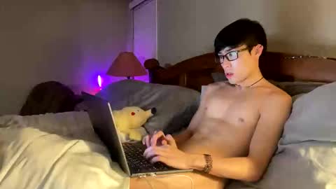 Snapshot of hottiewithabody101 chatting on May 18, 1:45 am hottiewithabody101 online show from May 18, 1:45 am