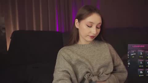 Snapshot of hottpeachh chatting on November 18, 4:22 pm hottpeachh online show from November 18, 4:22 pm