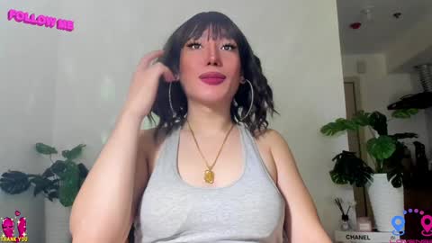 Snapshot of hottycrishinaxx chatting on January 24, 7:08 am crishinahotty online show from January 24, 7:08 am