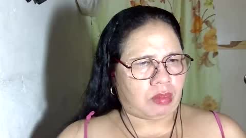hottycrissy4u online show from April 27, 12:58 pm