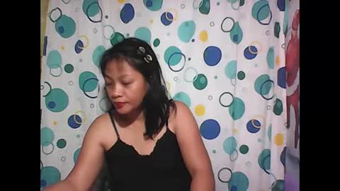 hottyelle1 online show from February 13, 9:00 pm