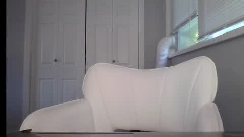 Snapshot of hotwifelili chatting on July 8, 10:47 pm hotwifelili online show from July 8, 10:47 pm