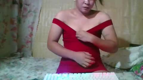 hotwild4uxx online show from May 4, 1:40 pm