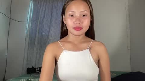 hotwild_flower01 online show from July 21, 7:00 am